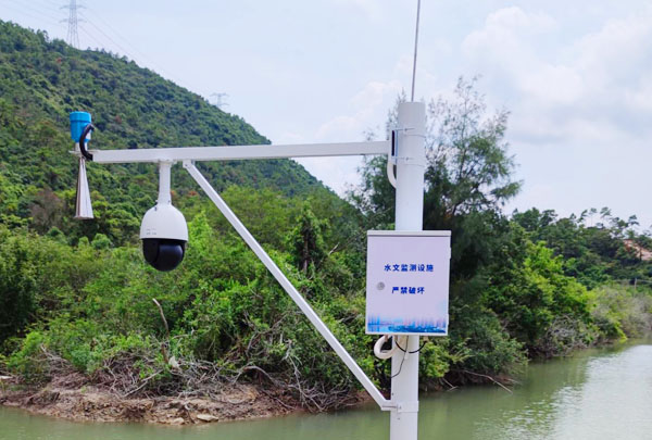 廣東省汕尾市3臺(tái)雷達(dá)水位監(jiān)測(cè)站安裝完成